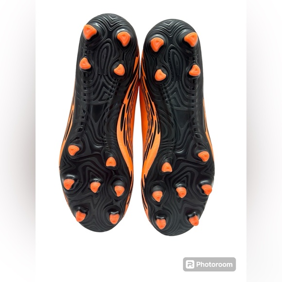 Leoci Lace Up Closed Toe Unisex Soccer Athletic Shoes - Picture 4 of 6